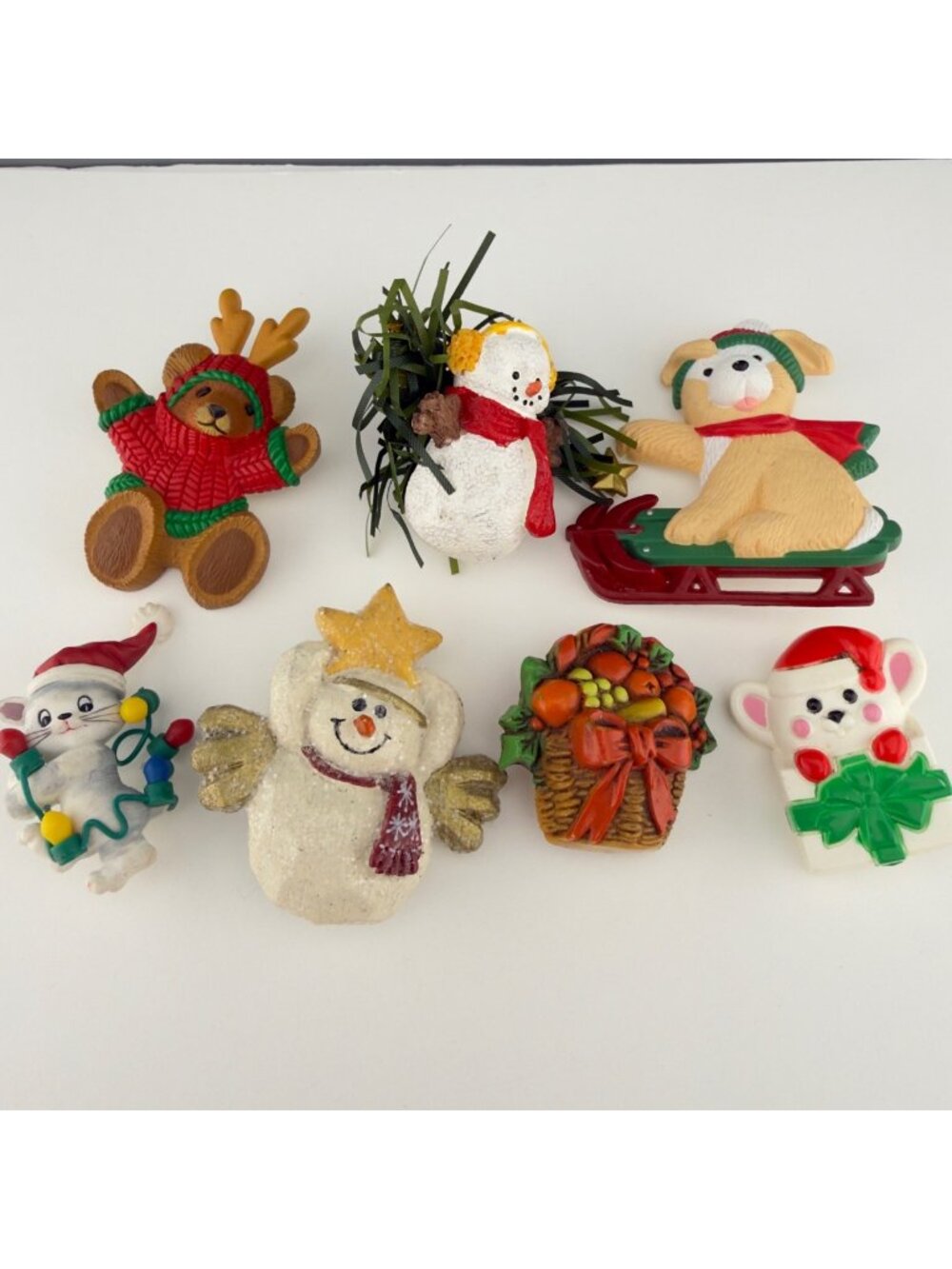 Set Of 7 Vintage Hallmark Avon Christmas Pins Holidays